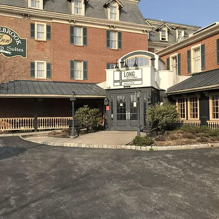 Waynebrook Inn-3