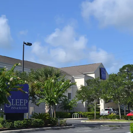 Sleep Inn & Suites University-Shands-3