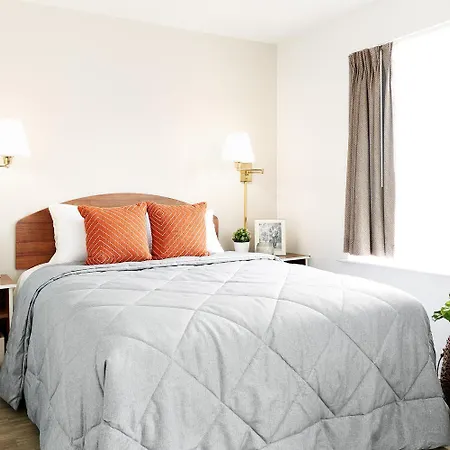 Intown Suites Extended Stay Pittsburgh Pa-2