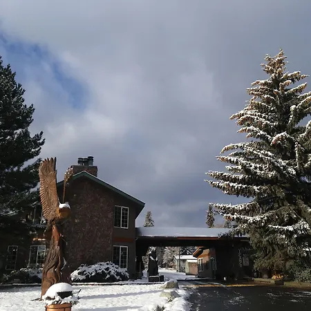 Chalet Inn-2