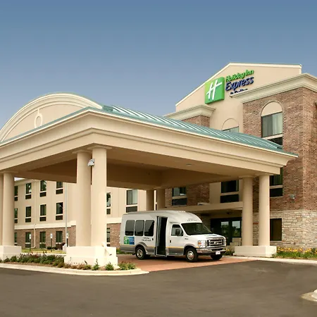 Holiday Inn Express & Suites Madison-Verona By Ihg-3