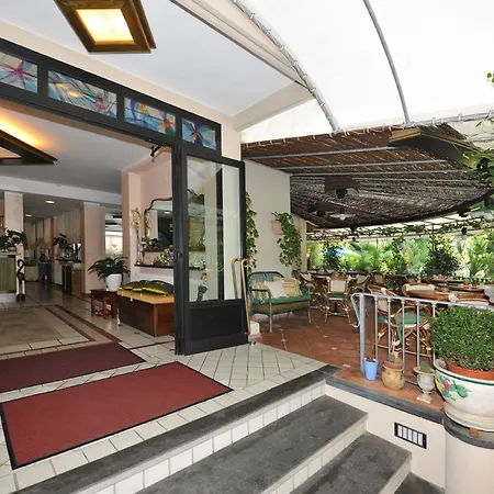 Hotel Kyrton-2