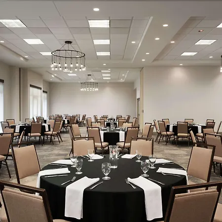 Hilton Garden Inn Charlotte/Ayrsley-3