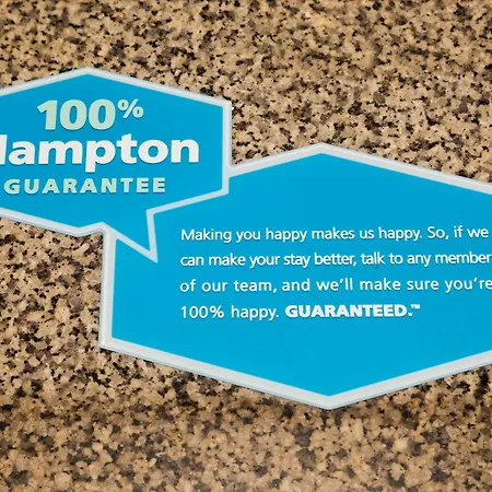 Hampton Inn & Suites Stuart-North-3