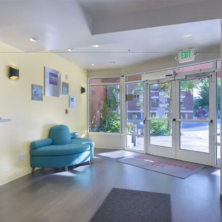 Belltown Inn-2