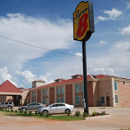Super 8 By Wyndham Oklahoma City-2