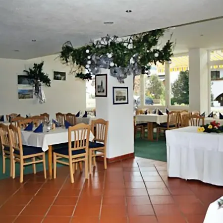 Hotel Edelweiss-2