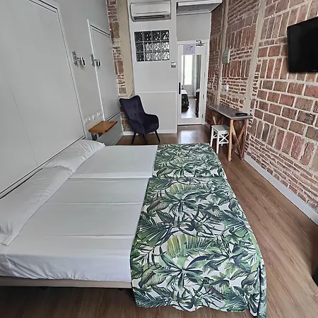 Hostal Madrid-2