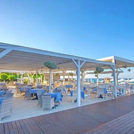 Silver Sands Beach Hotel-3