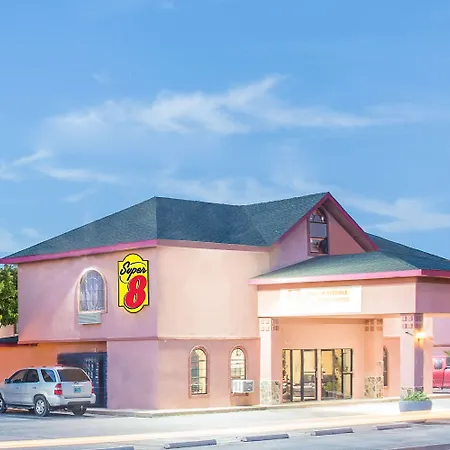 Super 8 By Wyndham San Angelo-3