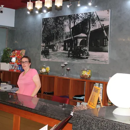 Hotel Jonquera-2
