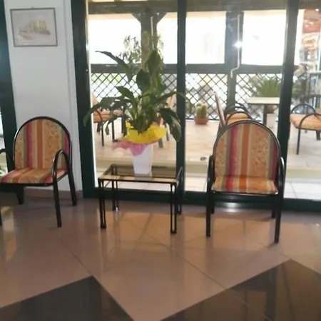 Hotel Emilia-3