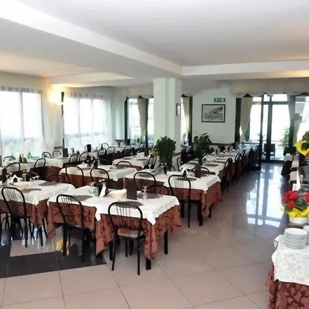 Hotel Emilia-2