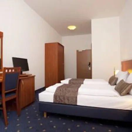 Hotel Atrium Charlottenburg-3