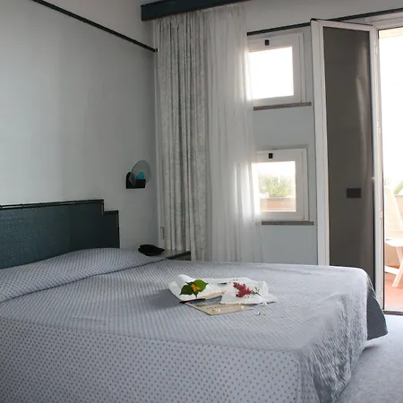 Mia Hotel Numana-3