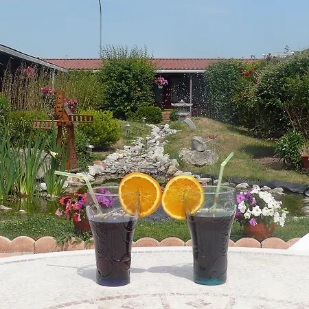 Hotel Restaurant Les Jardins D'Epône-2