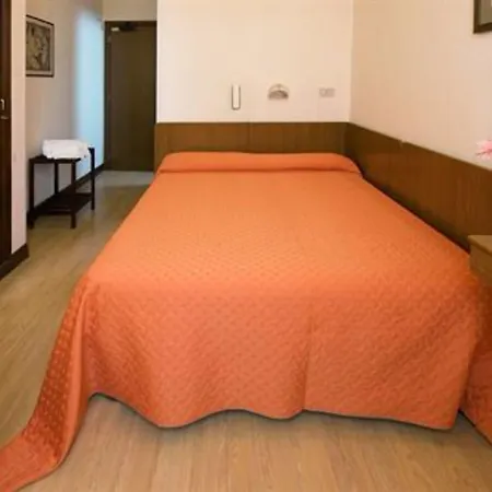 Hotel Roma-2