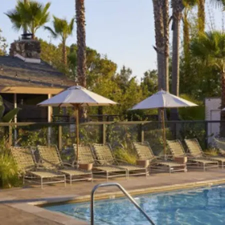 The Capri Hotel-3