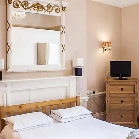 The Queensbury Hotel-3