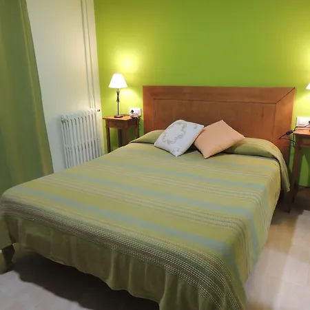 Hostal Can Massot-2