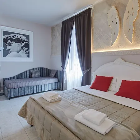 Leone X Guest House-3
