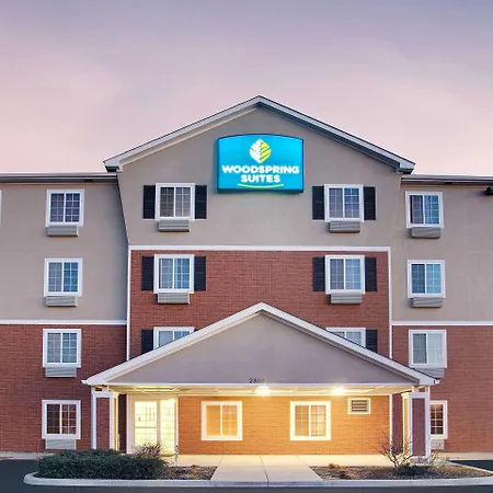 Woodspring Suites Fort Wayne-2