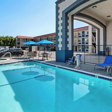 Surestay Hotel By Best Western Buena Park Anaheim-3