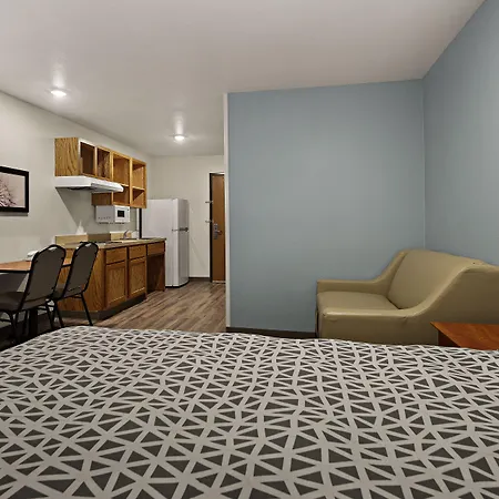 Woodspring Suites Lexington Southeast-3