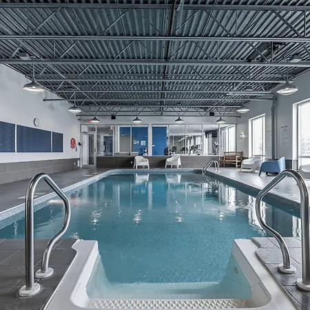 Holiday Inn Express Hotel & Suites Saint - Hyacinthe By Ihg-3