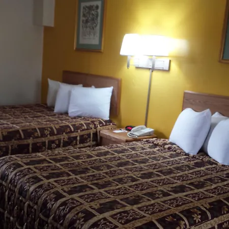 Rodeway Inn & Suites Austin I-90-2