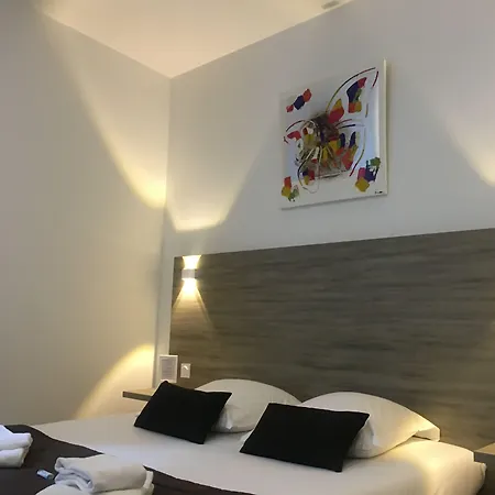 Hôtel Le Biarritz - Vichy-2