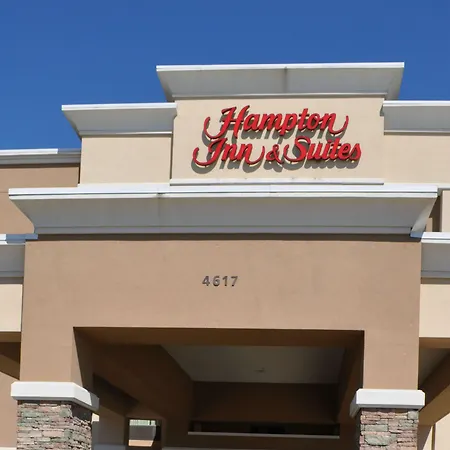 Hampton Inn & Suites Bay City-2