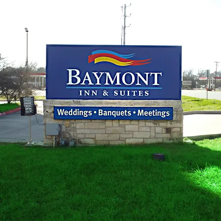 Baymont By Wyndham Columbus-3