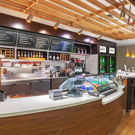Courtyard By Marriott Tulsa Woodland Hills-3