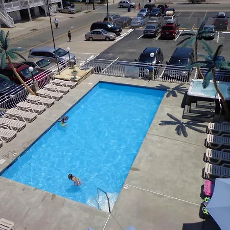 Quarterdeck Motel-3