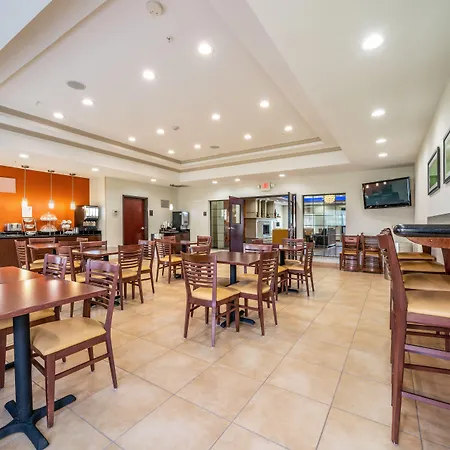 Restwell Inn & Suites I-45 North-2