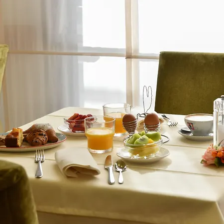 Hotel Vienna-2