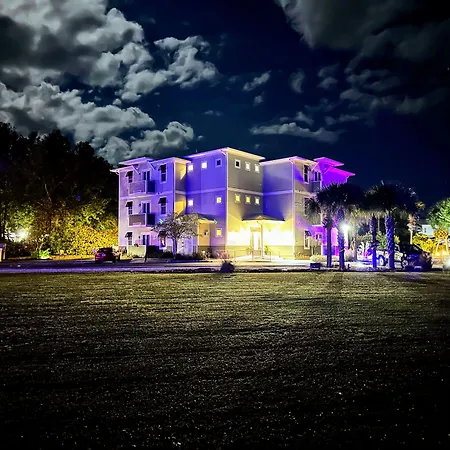 30-A Inn & Suites-2