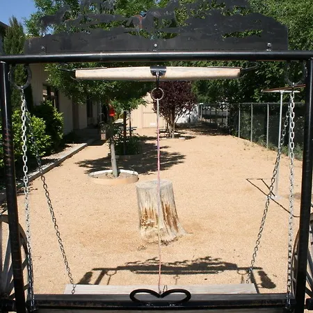 Antelope Hills Inn-2