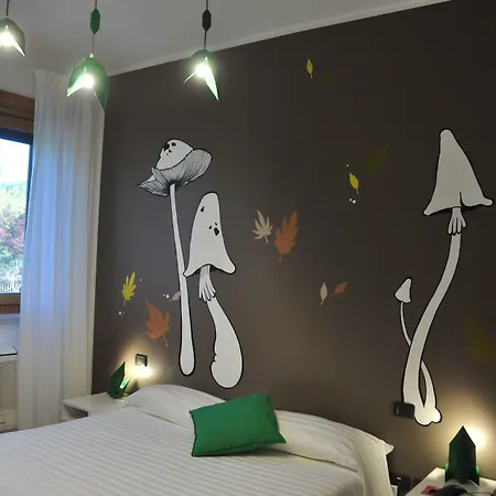 Lo Scoiattolo Piedmont Bike Hotel-3