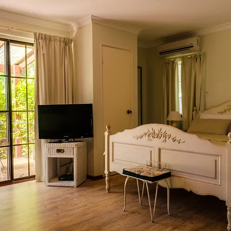 Sienna Lodge-3