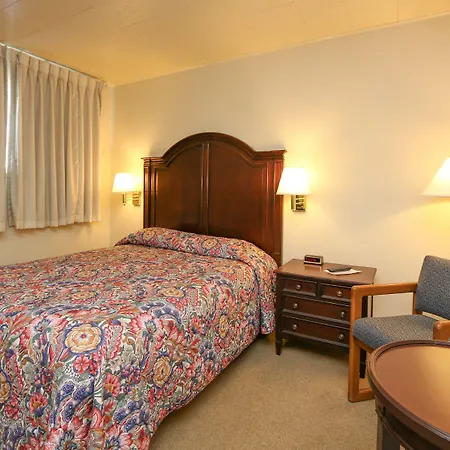 Skyline Motor Inn-3