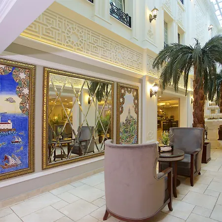 Emporium Hotel-2