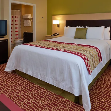 Towneplace Suites By Marriott Nashville Airport-3