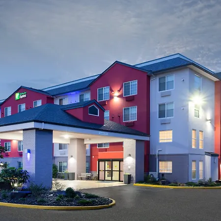 Holiday Inn Express & Suites Lincoln City By Ihg-2