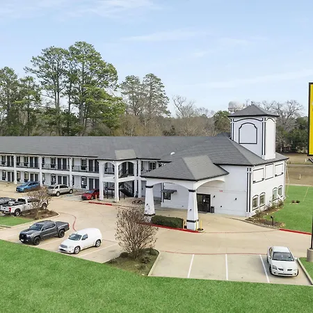 Super 8 By Wyndham Mansfield La-3