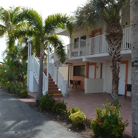 Latitude 26 Waterfront Resort And Marina-2