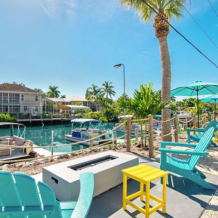 Latitude 26 Waterfront Resort And Marina-3