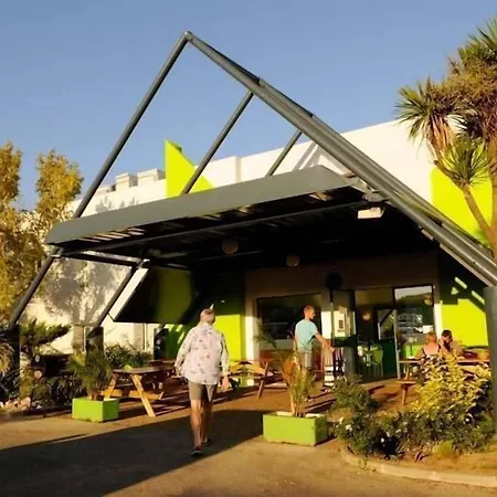 Lemon Hotel Plan de Campagne Marseille-2