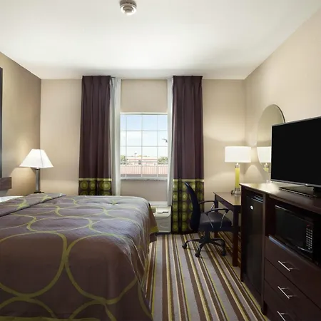 Super 8 By Wyndham Bakersfield South Ca-3